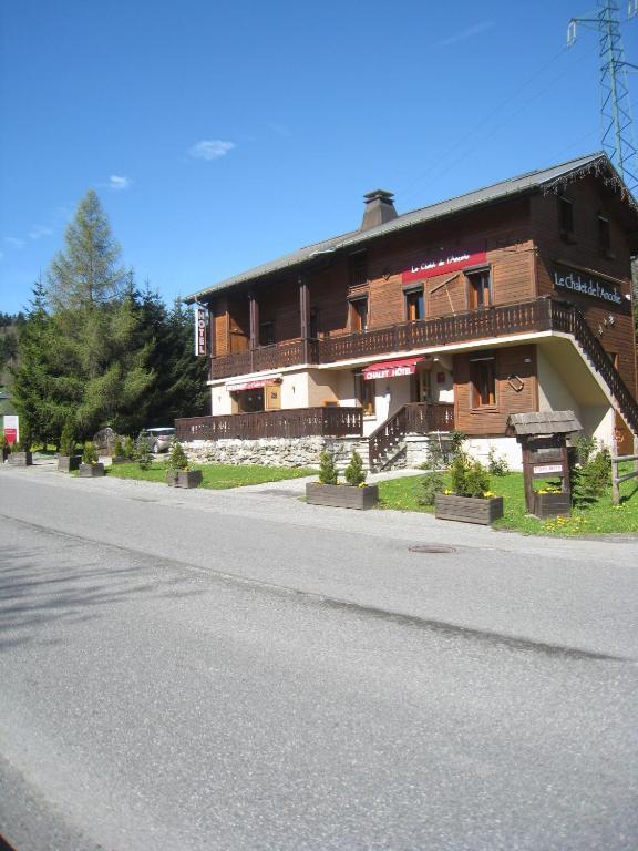 ホテルChalet De L'Ancolie メジェーヴ エクステリア 写真